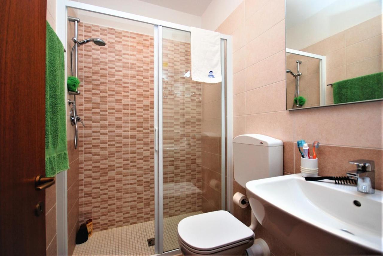 Residenza La Meridiana Lignano Sabbiadoro Buitenkant foto